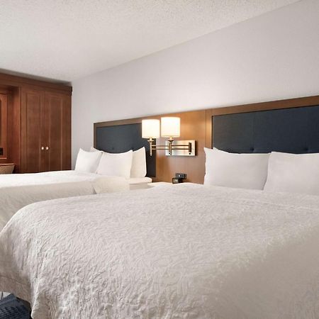 Hampton Inn ואוסאו מראה חיצוני תמונה