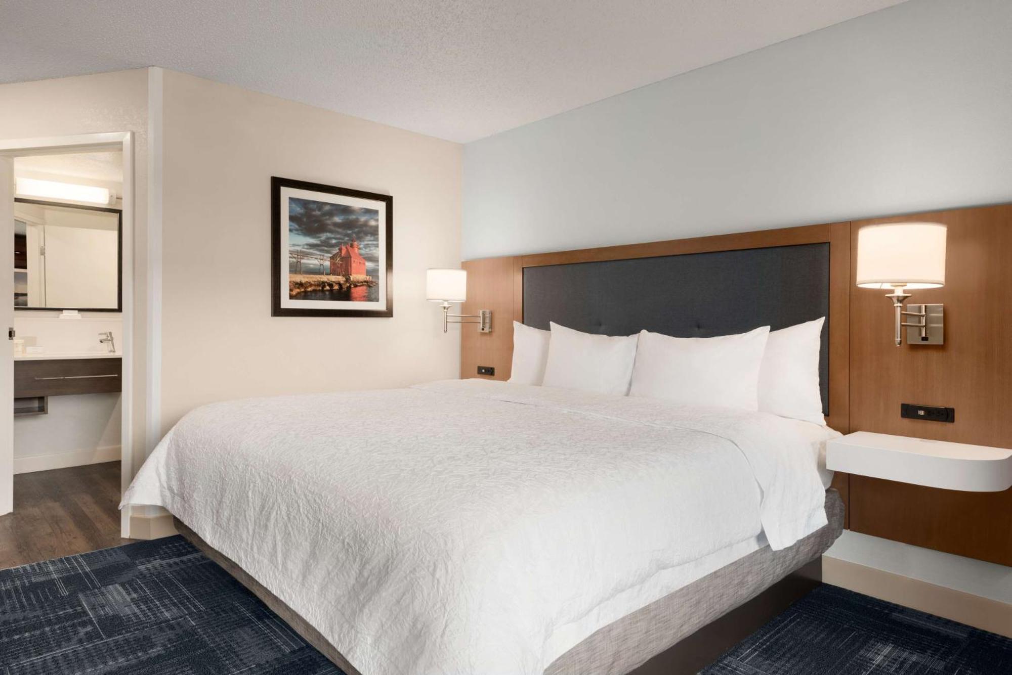 Hampton Inn ואוסאו מראה חיצוני תמונה